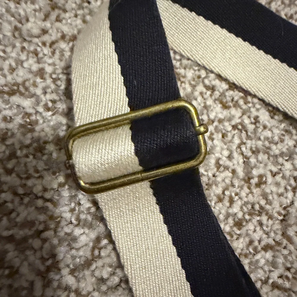 Black and White Adjustable Strap - Picture 4 of 4